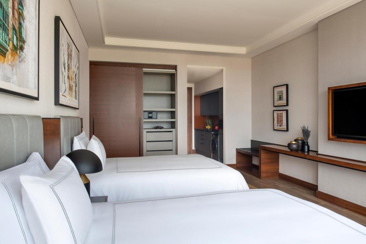 Swissotel Living Dzsidda Kültér fotó A room at the hotel