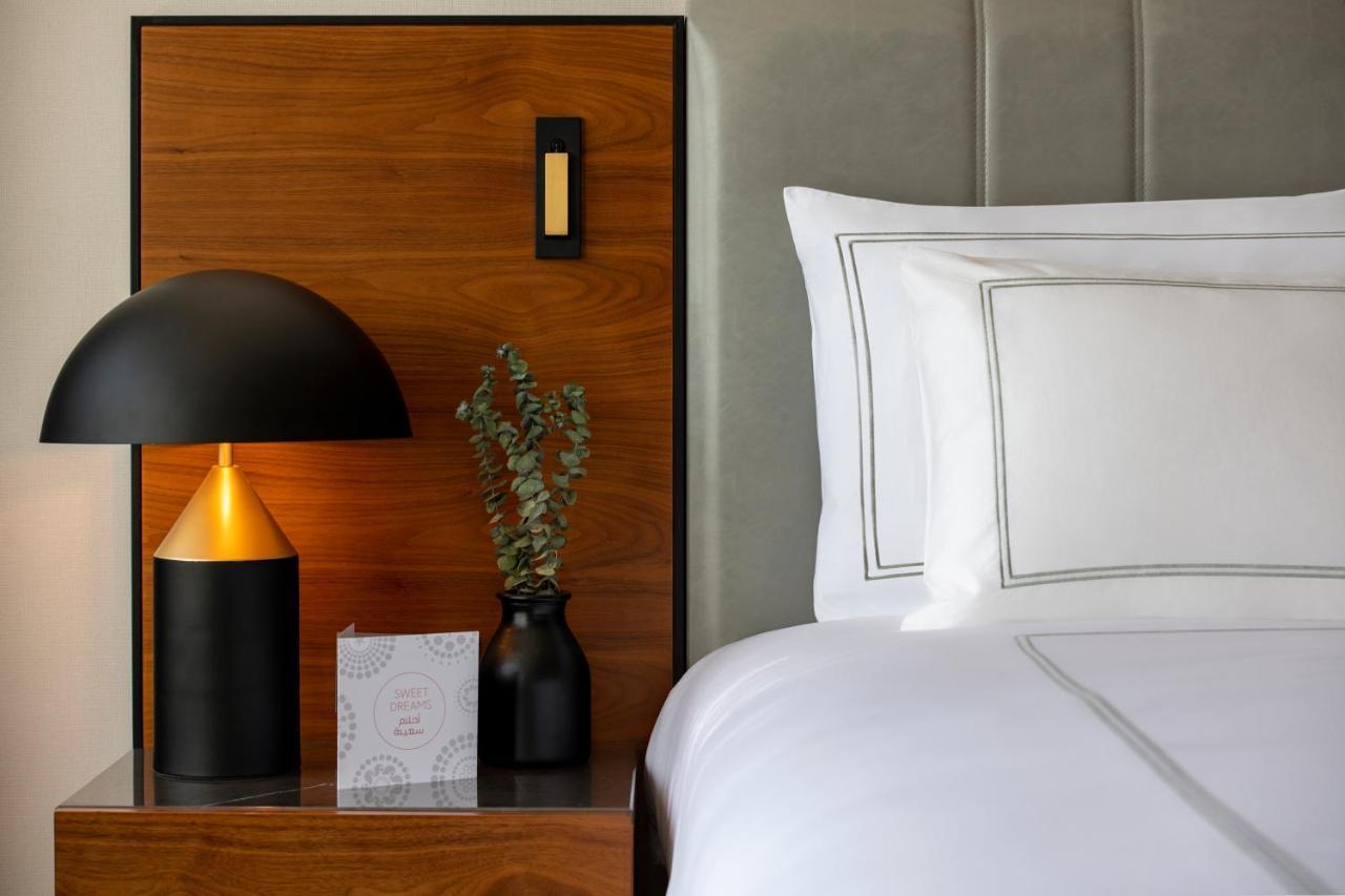 Swissotel Living Dzsidda Kültér fotó A guest room at the hotel
