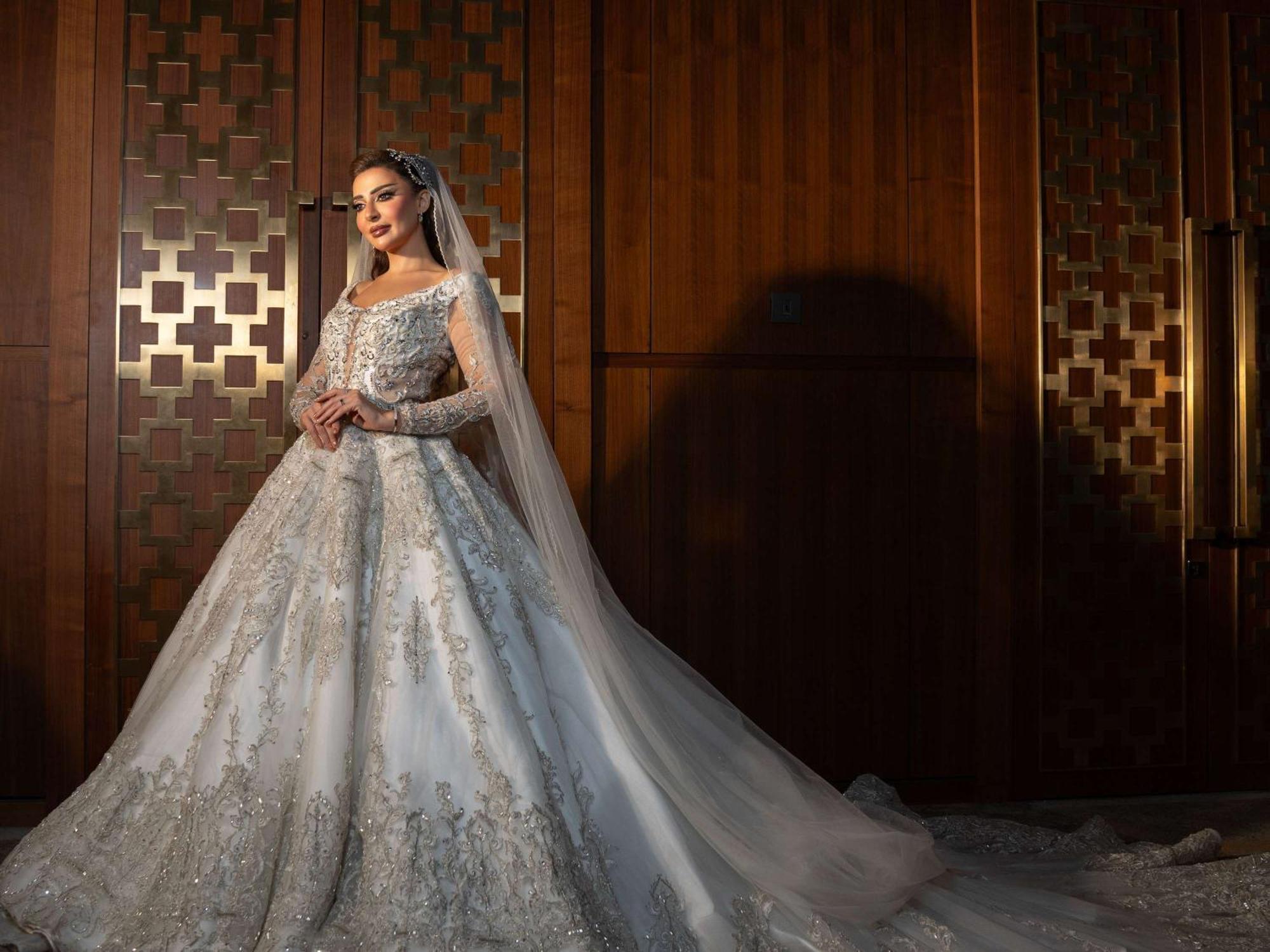 Swissotel Living Dzsidda Kültér fotó Wedding dress